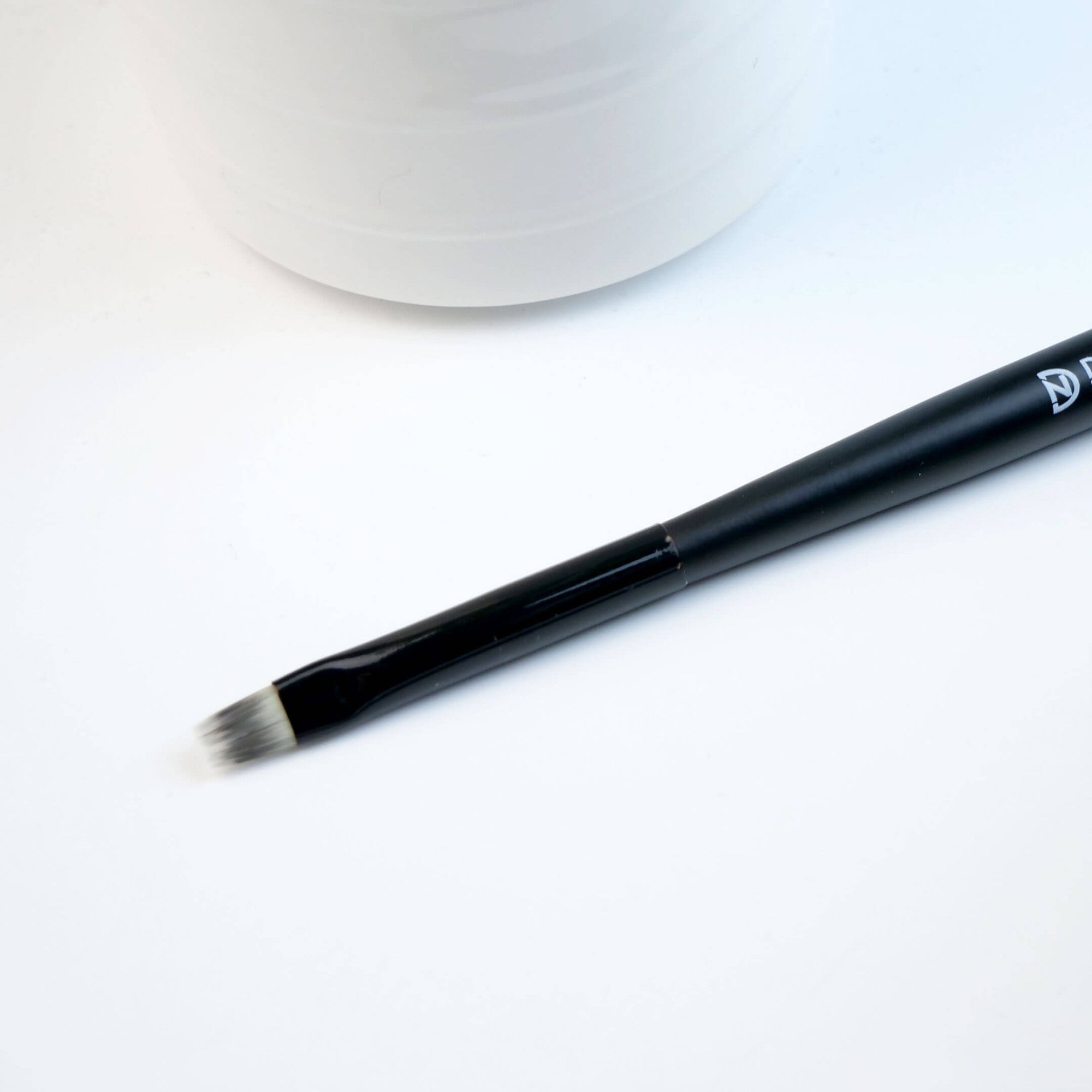 Gel Brush #6 (Black with White Bristles)