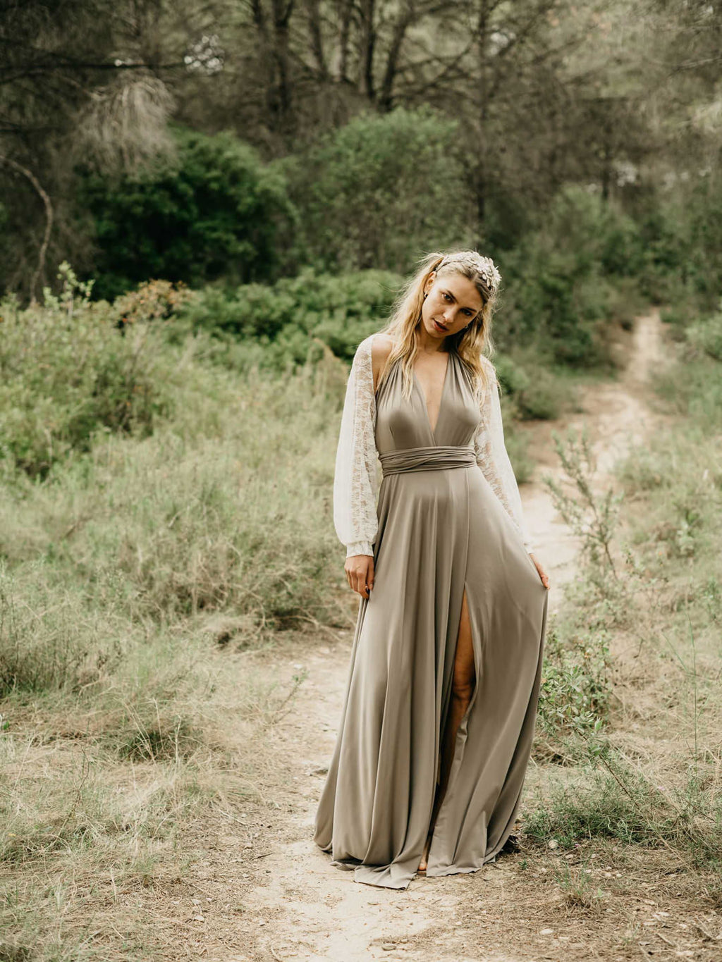 BLONDE SLEEVES