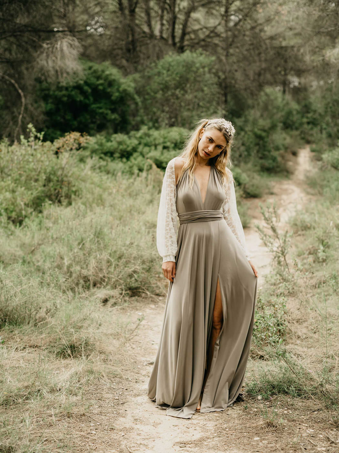 BLONDE SLEEVES