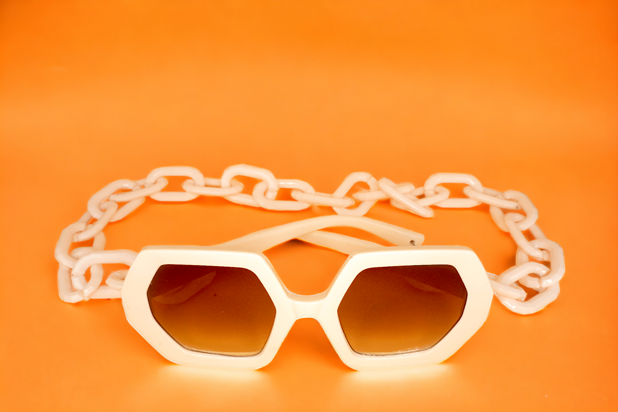 GlamorGon Oversized Shades Beige