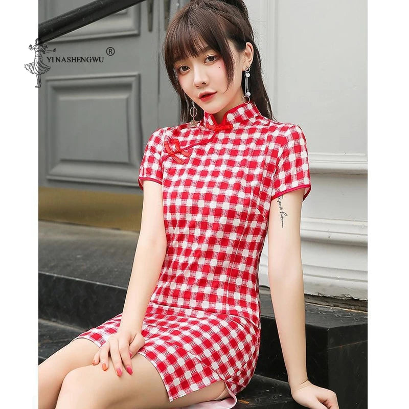 Chinese Traditions Elegant Slim Chinese Vintage Short Sleeve Daily Dress Women Cotton Mini Qipao Sexy High Split Plaid Cheongsam