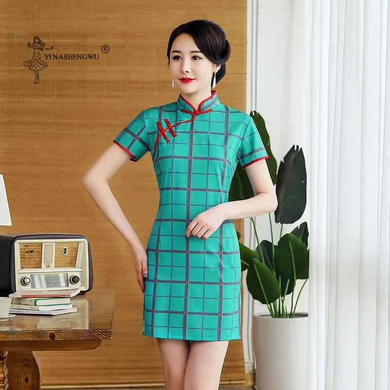 Chinese Traditions Elegant Slim Chinese Vintage Short Sleeve Daily Dress Women Cotton Mini Qipao Sexy High Split Plaid Cheongsam