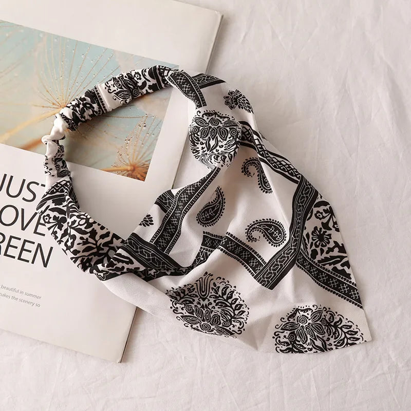 Bohemia Women Bandana Hair Scarf Summer Vintage Printted Chiffon Head Scarf Elastic Hair Bands Headwear Turban Femme Wholesale