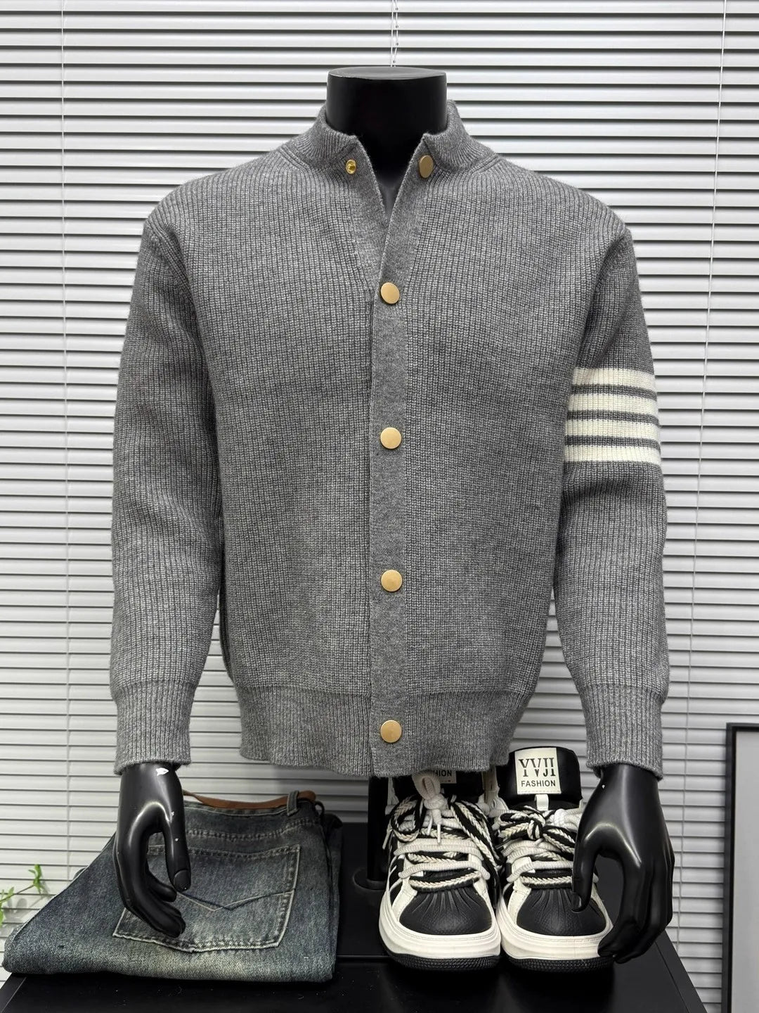 Men's Knitted Cardigan Sweater Stripe Pattern