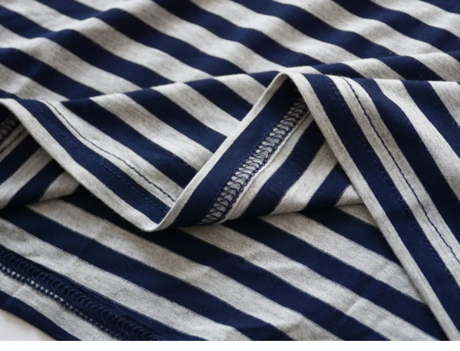 Men's Modal Pajamas Striped T-shirt Shorts