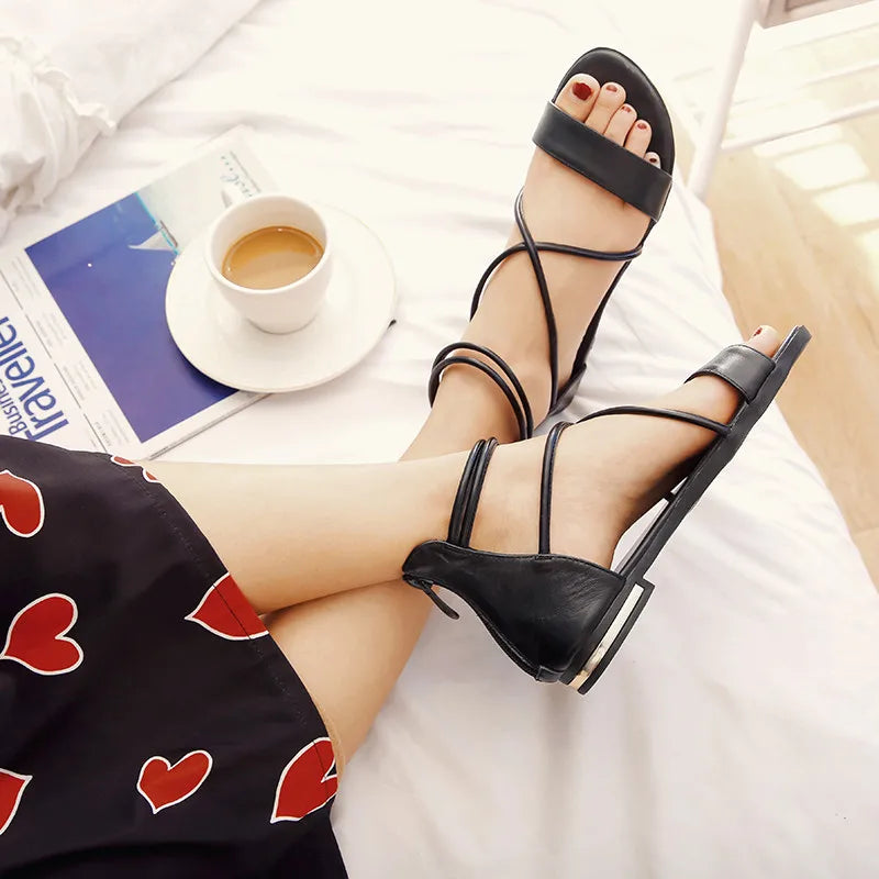 Genuine Leather Women Sandals Summer Flats Shoes Casual Flip Flops Gladiator Sandal Comfortable Cross Strap Beach Shoes Ladies
