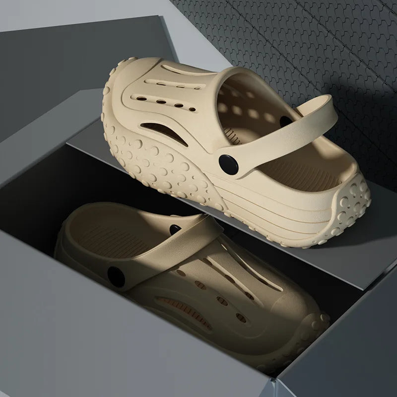 Comwarm Summer Men Clogs Slippers Unisex Eva Breathable Hollow Hole Shoes Men's Fashion Sneaker Sandals Lightweight Beach Slides