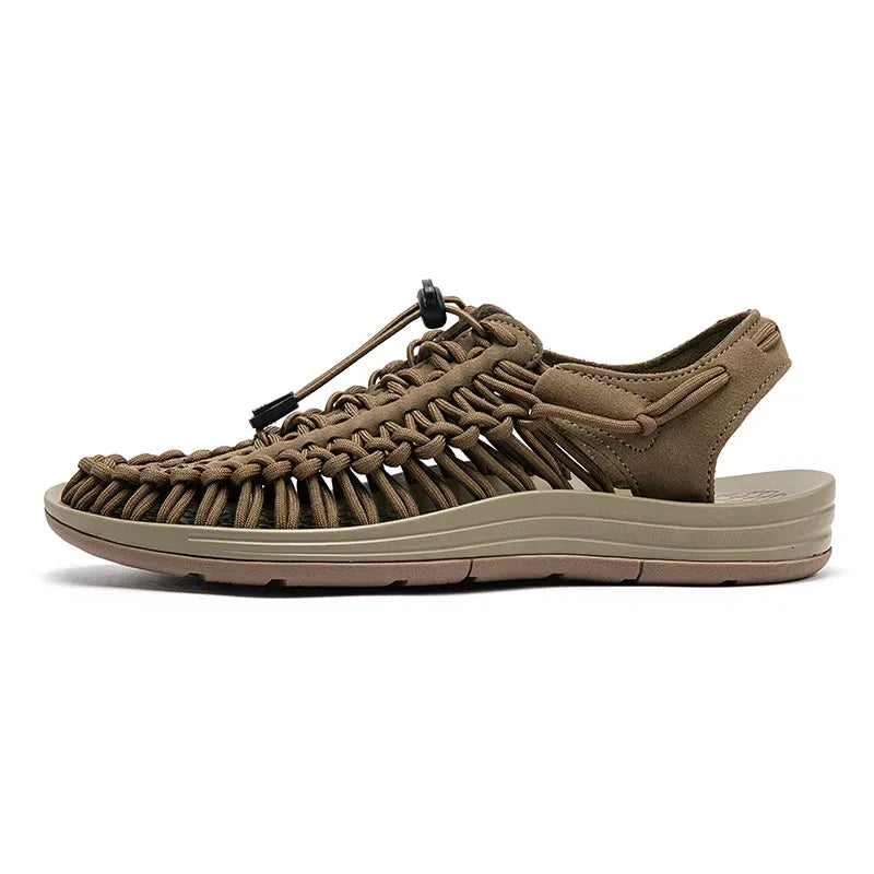 Men's charms Sandals Summer New Casual Shoes Fashion Trend Beach shoes Women's flat sandals on offer summer 2024 male slippers