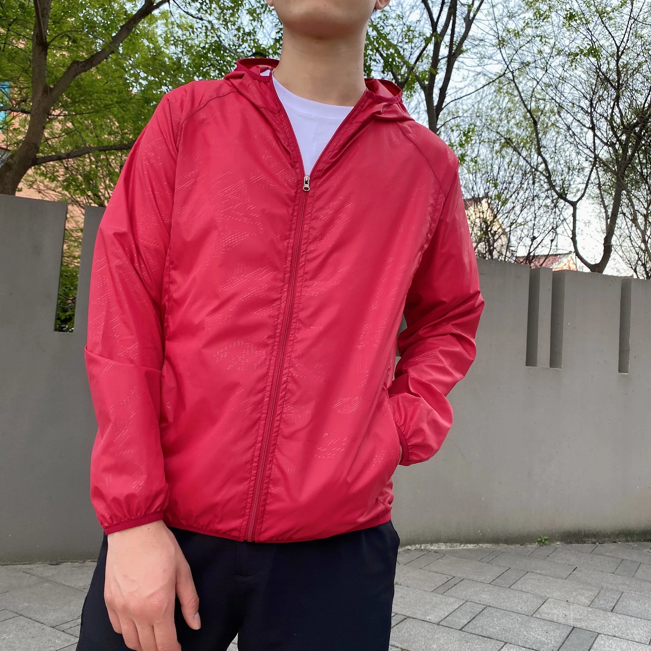 Fashion Casual Jacket Anti-scratch Windbreaker Jacket Pockets Men Ultra Thin Sun Protection Coat Versatile Fishing Clothes
