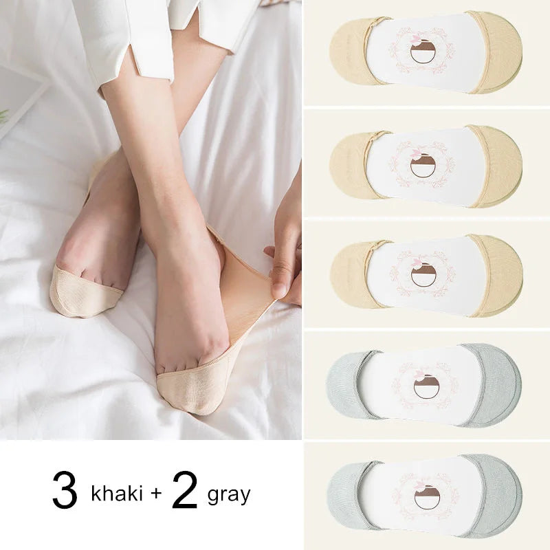 5 Pairs Thin Cotton Boat Socks for Women Shallow Mouth Summer Silicone Anti Slip Women's Ankel Socks for High Heels Shoes