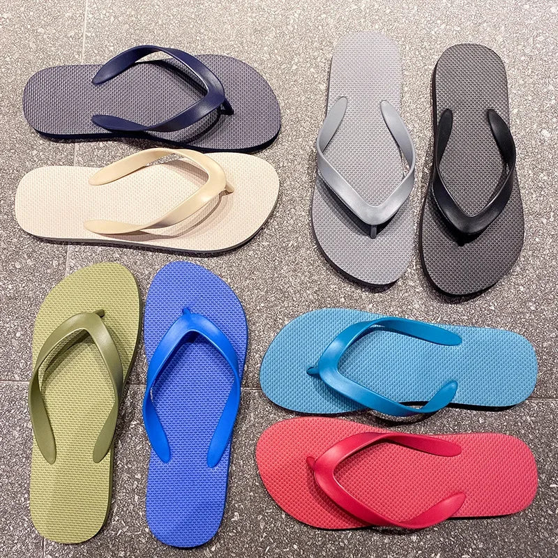 Comfortable Solid Color Non Slip Wearable Soft Slippers Men's Beach Shoes 2025 Summer Flat Heels Casual Flip Flops for Man