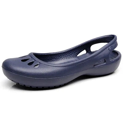 Summer Lightweight Non-Slip Hole Shoes Women's Flat Sandals Nurse Shoes Casual Jelly Beach Shoes Female Waterproof Flip Flops