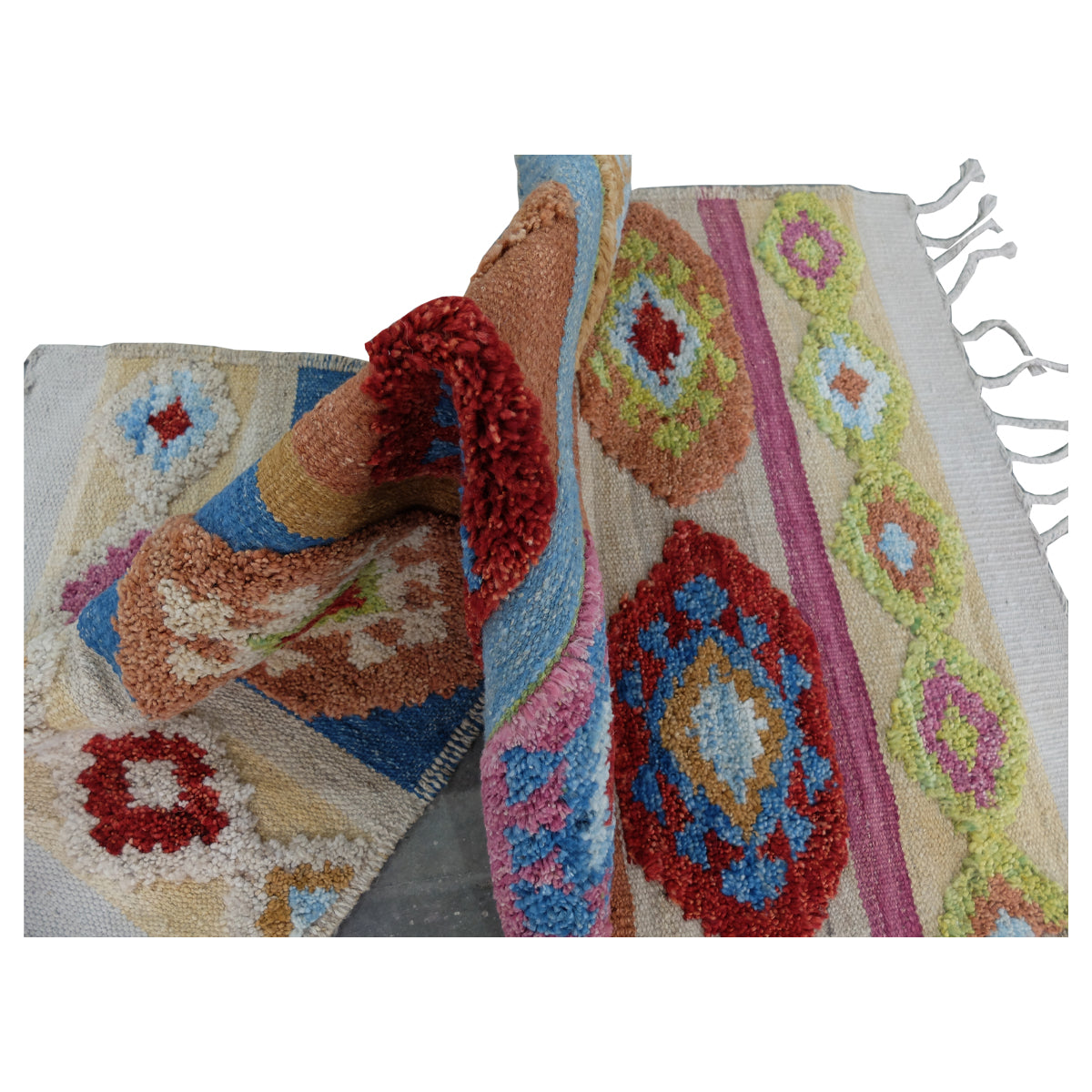 IKAT-Nomadic-Floral-Kilim-Rug