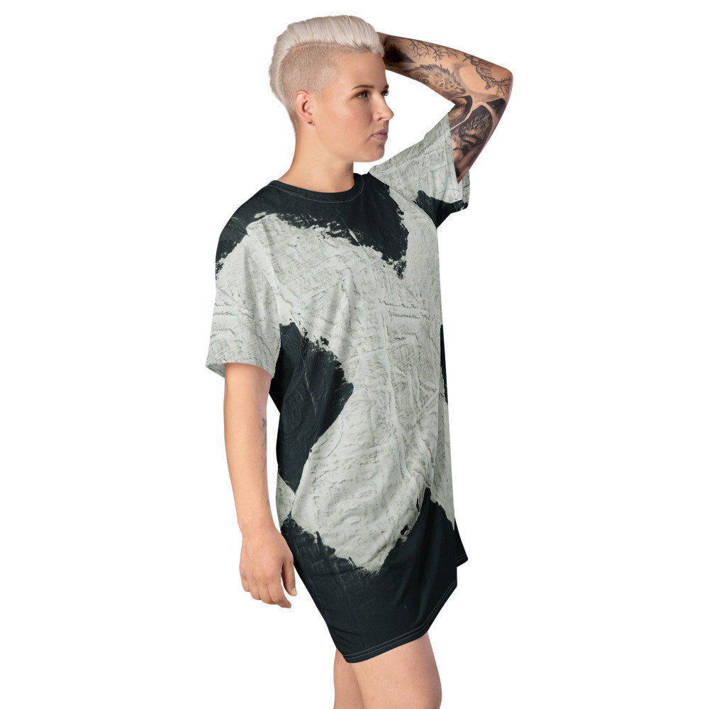 X. T-shirt dress by Gianneli